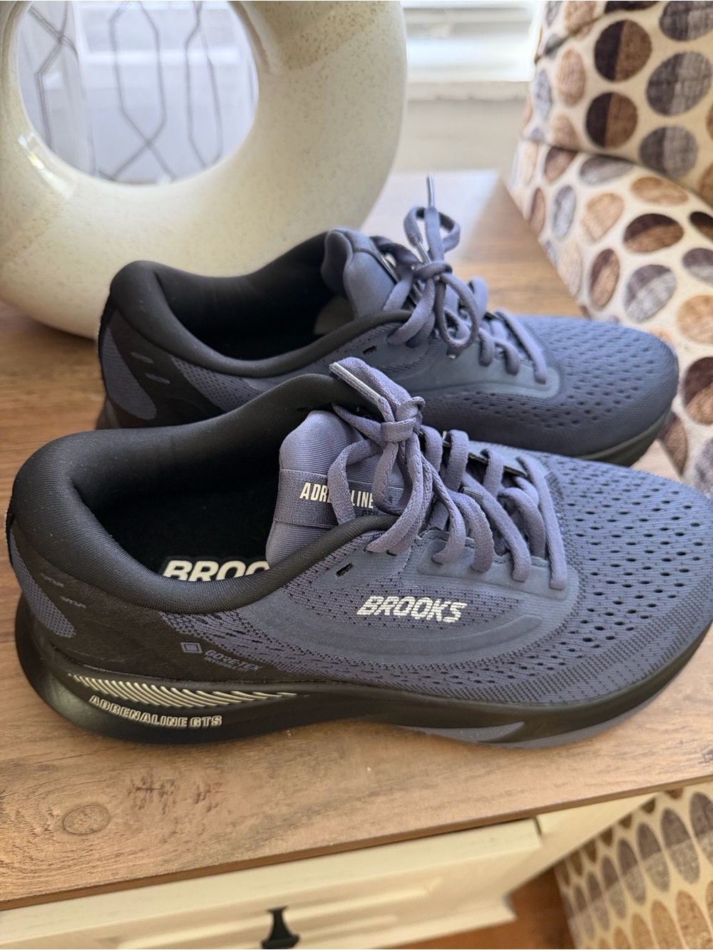 Brooks navy and black Adrenaline running shoes women Size 8.5